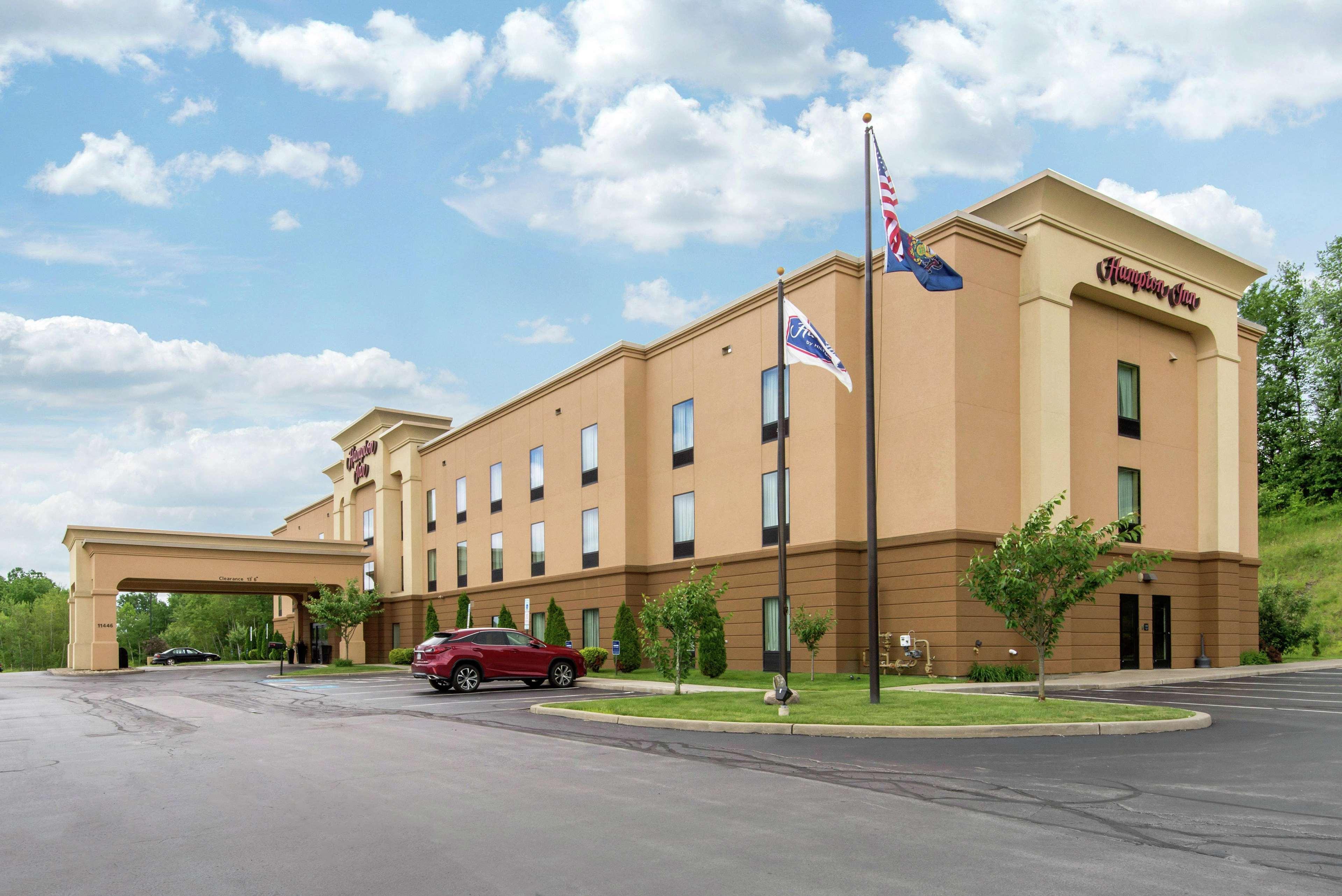 Hampton Inn Meadville Exterior photo